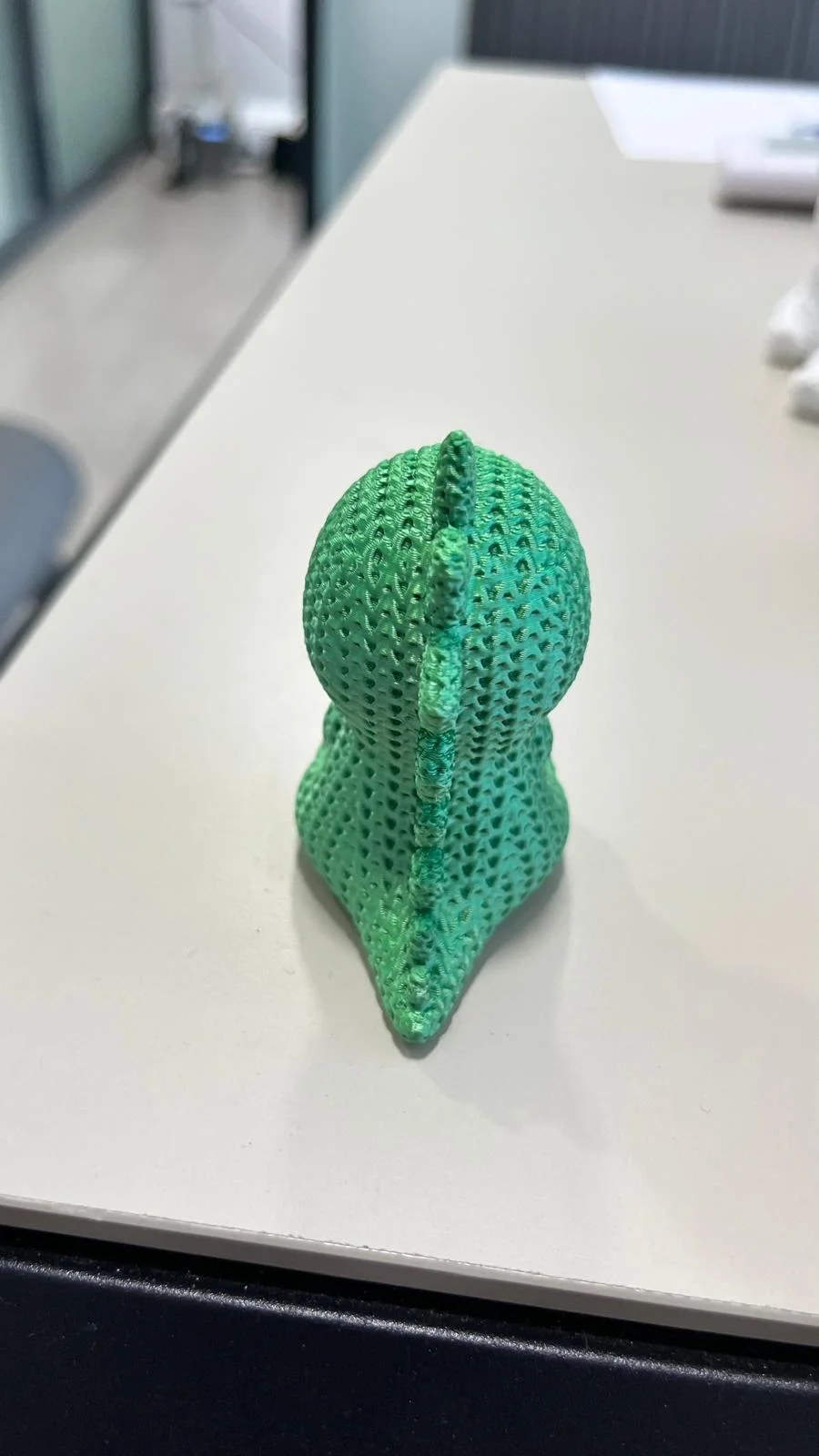 Sevimli Örgü Dokulu 3D Baskı Dinozor Figürü