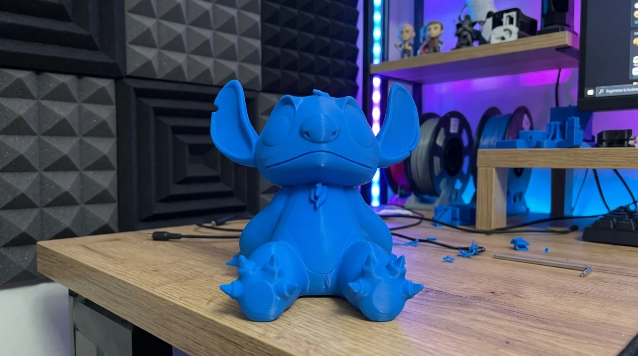 Disney Stitch Figür 3D Telefon Tutacağı