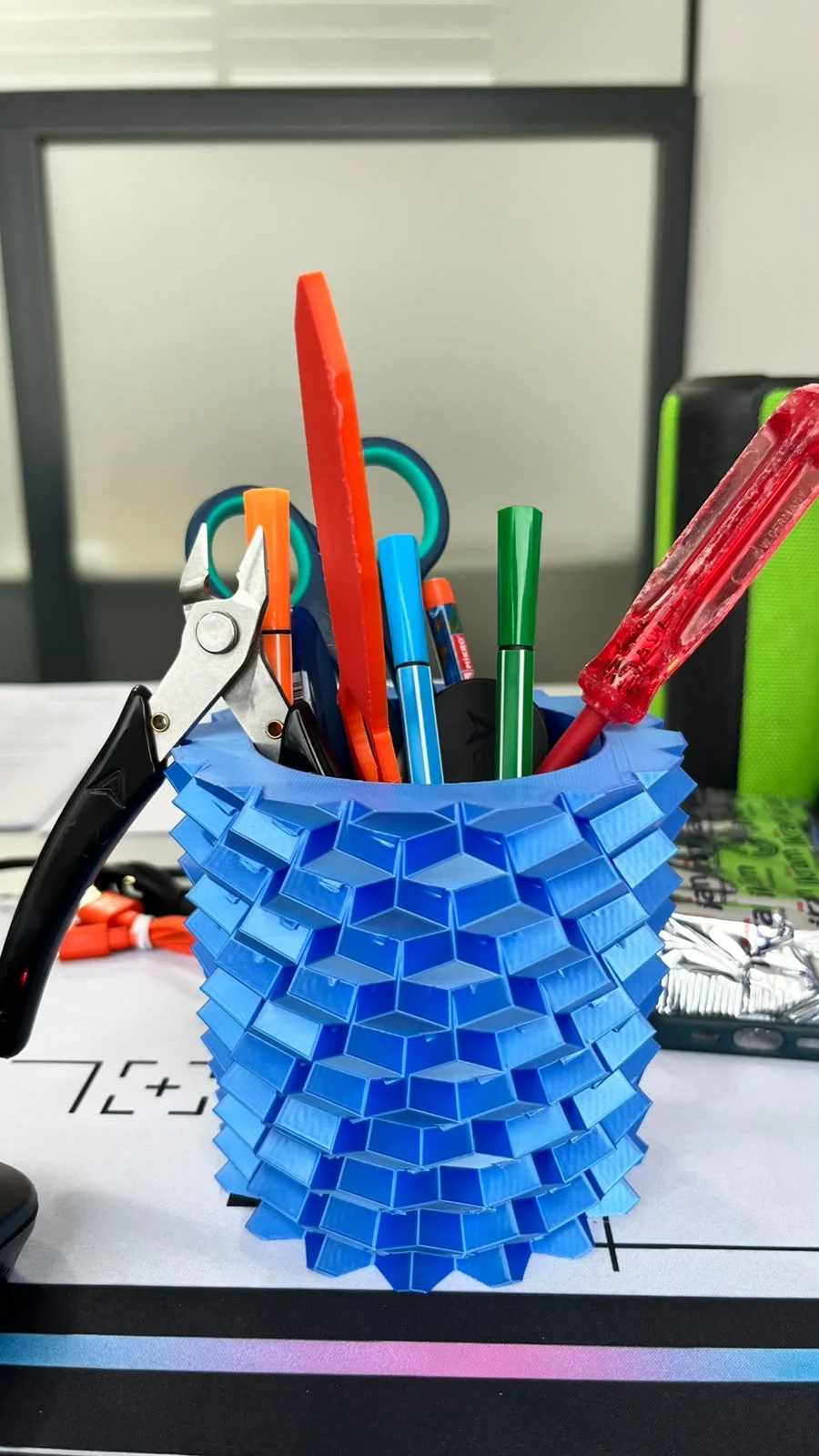 3D Baskı Kristal Detaylı Kalemlik