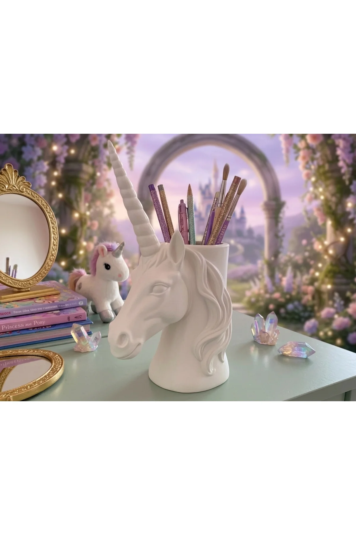 Beyaz Unicorn Tasarım Kalemlik & Makyaj Fırçalığı – Masal Temalı Masa Üstü Organizer