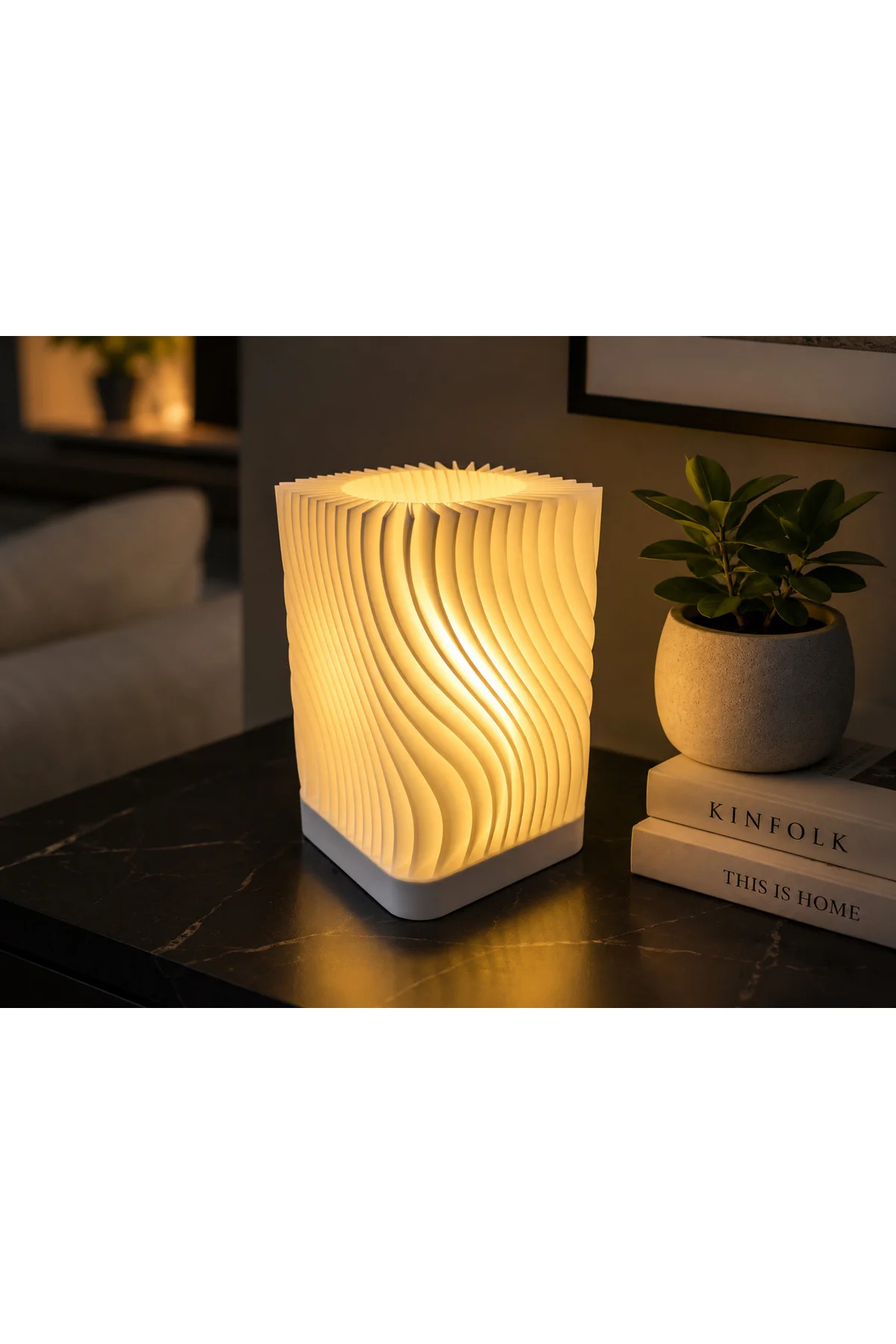 WaveGlow LED Dekoratif Masa Lambası – Modern 3D Baskı Gece Lambası