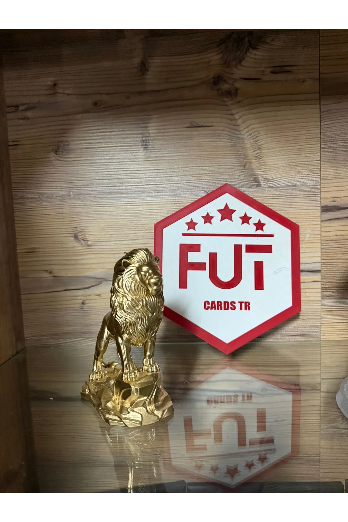 Gold Aslan Figür Dekor